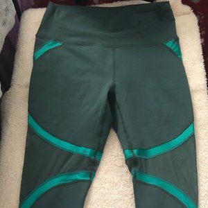 Fabletics High-Waisted PowerHold Shine Legging